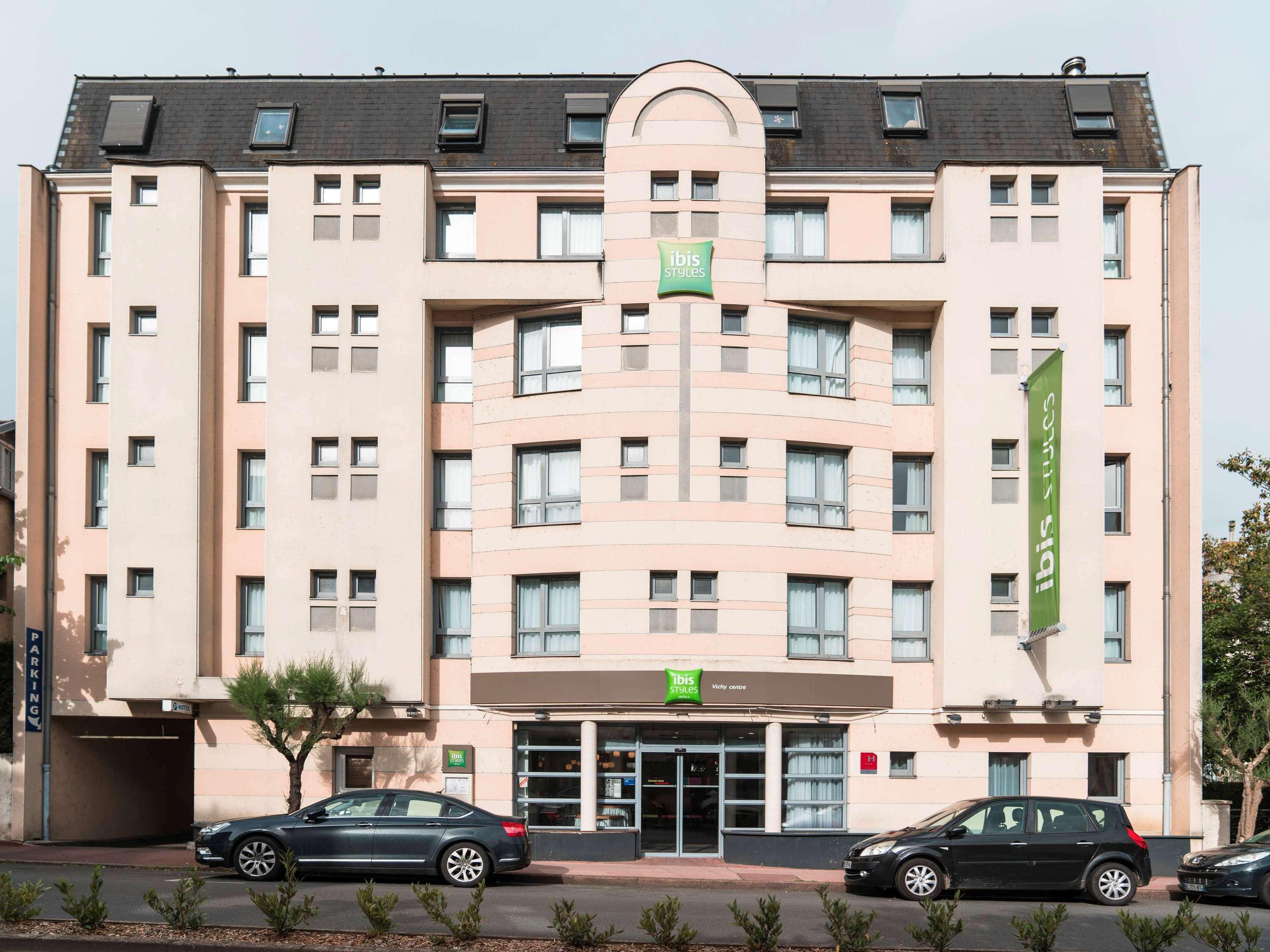 Hôtel ibis Styles Vichy Centre Exterior foto
